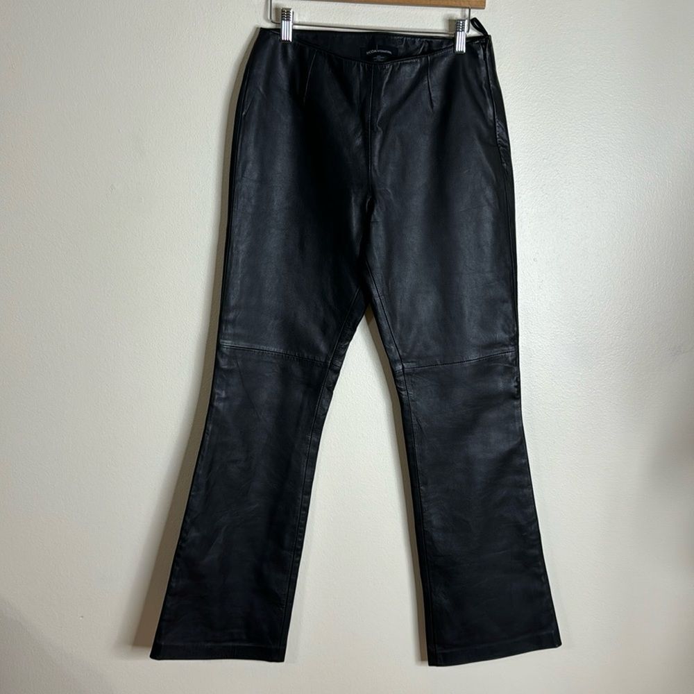 Moda International Women's Black Leather Tight Pull On Pants Size 8